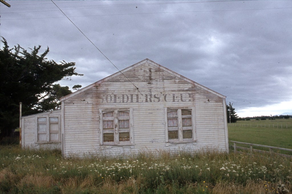 POST WAR 97-025-013-001